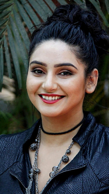 Ragini diwedi, ragini, kannada actress HD phone wallpaper