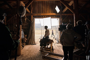 Power of the Dog, Stunning cinematography, Vanity Fair, Netflix film HD wallpaper