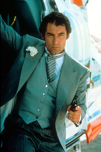 James Bond movie, actors who played, iconic secret agent, 007 HD phone wallpaper