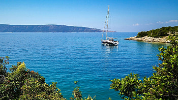 Dalmatian Islands, Croatia, Island of Cres HD wallpaper