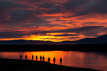 People, Nature, Sunset, Mountains, Lake, Silhouettes HD wallpaper