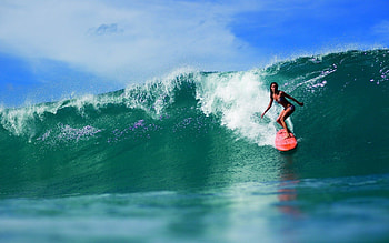 Girl Surfing, Surf Vibes HD wallpaper