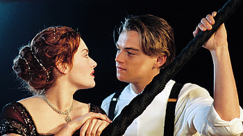 Kate Winslet And Leonardo In Titanic Movie, kate-winslet, celebrities, girls, titanic, movies, leonardo-dicaprio, love, couple HD wallpaper