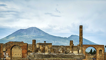 Visit Pompeii, Private tour, Leisure in Italy, Historic site HD wallpaper