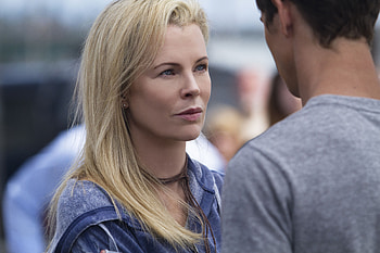 Kim Basinger, , Timeless beauty, Iconic presence HD wallpaper
