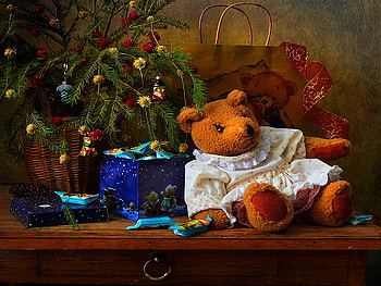 New year toys, teddy bear, decoration, toys, bear, gifts, new year, tree HD wallpaper