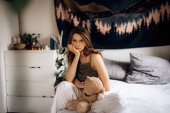 Girl And Her Teddy Bear, girls, model, behance HD wallpaper