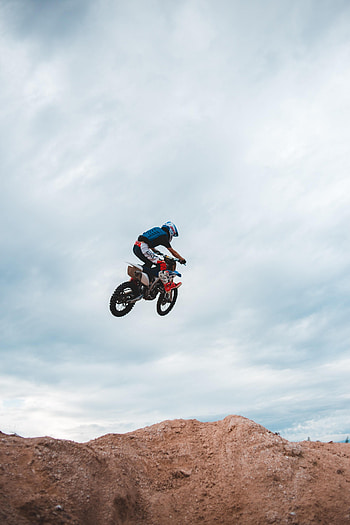 Sand, Motorcycles, Motorcyclist, Motorcycle, Bike, Bounce, Jump, Trick HD phone wallpaper