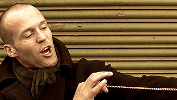 Moviestele ideas, Guy Ritchie, Guy Ritchie movies, Cinematic brilliance HD wallpaper