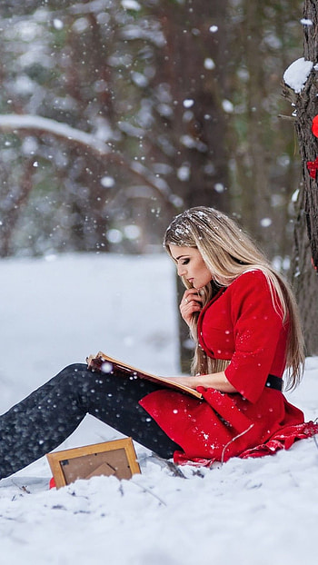 Romantic, beautiful girl HD phone wallpaper