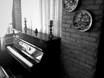 piano music, , visual inspiration, melodic escape HD wallpaper