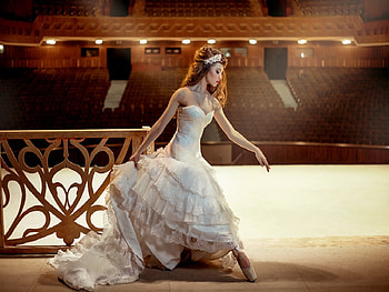 Lovely Ballerina, whire lace gown, lights, stage, women, bride, beauty HD wallpaper