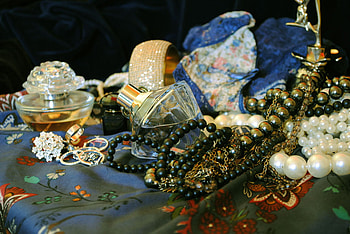 Wish, treasures, jewels, accessories, others, pearl, glass, bottle, nice HD wallpaper