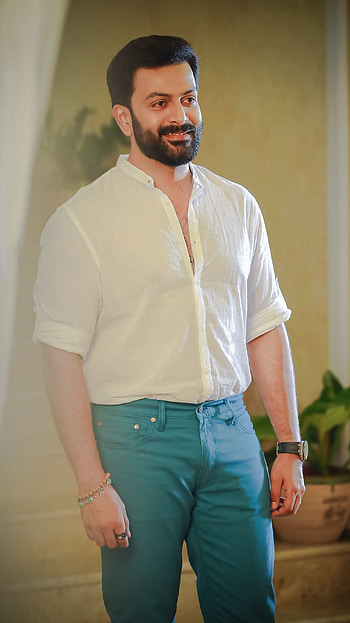 Prithviraj Sukumaran, malayalam movie, driving school HD phone wallpaper