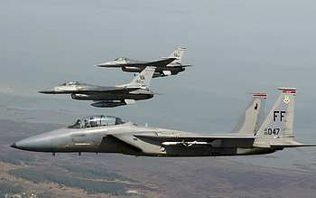F 15 Eagle joined F 16 Fighting Falcons HD wallpaper