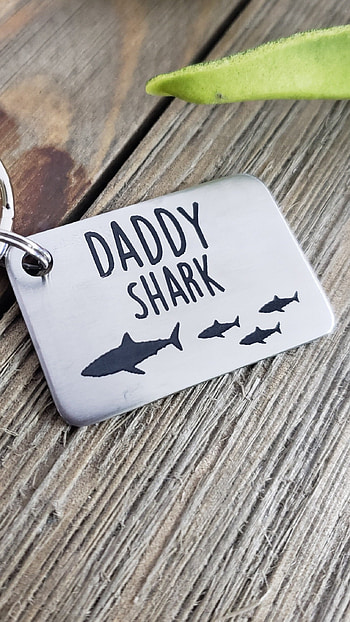 I Love My Mom Dad, Daddy Shark, Keychain HD phone wallpaper