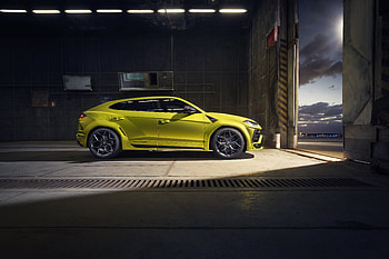 Novitec Lamborghini Urus Esteso 2019 Side View, lamborghini-urus, lamborghini, 2019-cars, suv, cars HD wallpaper