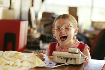Olive Hoover, Little Miss Sunshine HD wallpaper