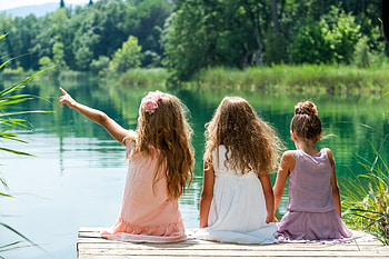 Little girl, childhood, blonde, fair, sit, nice, adorable, bonny, sweet, Belle, white, Hair, girl, tree, comely, sightly, pretty, green, nature, lovely, pure, child, graphy, cute, baby, , Nexus, beauty, kid, water, 3 girls, beautiful, people, little, pink, love, sky, princess, forest, dainty HD wallpaper