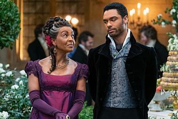 Bridgerton (2020), man, people, actress, rege jean page, julia quinn, bridgerton, duke, simon, woman, tv series, book, actor, couple HD wallpaper