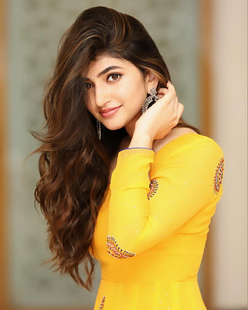 Sreeleela, Telugu actress, flash graphy, lip HD phone wallpaper