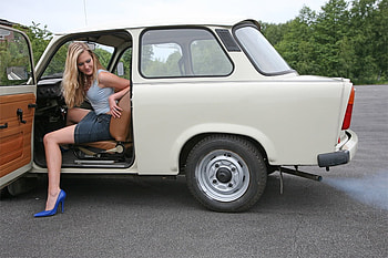 leggy blonde, sexy, leggy, blonde, car HD wallpaper