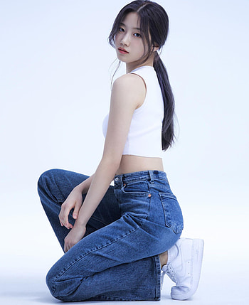 Le Sserafim, Kazuha, Debut profile , Rkpop HD phone wallpaper