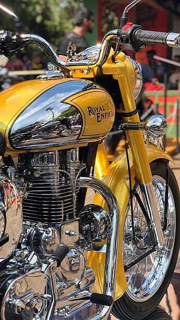 Bullet Bike, Yellow Bullet Bike, Old Bullet Bike HD phone wallpaper