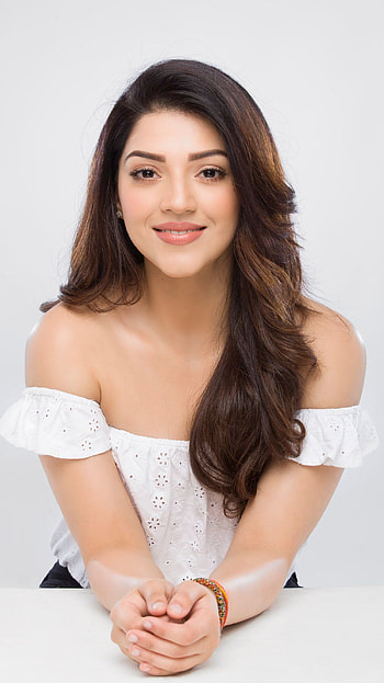 Mehreen Pirzada, telugu actress, model HD phone wallpaper