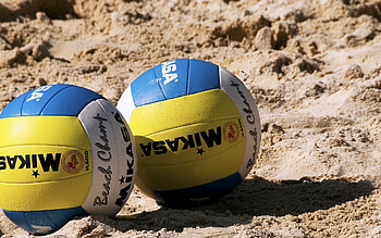Volleyball club , Team dedication, Athletic community, Supportive environment HD wallpaper