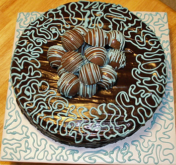 Chocolate cake, sweet, bomboane, dulce, chocolate, delicious, tort, food, cake HD wallpaper