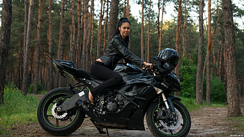 Women and Motorcycles . Motocycles___Motorcycles_and_girls_Women_Kawasaki_Ninja_motorcycle . HD wallpaper