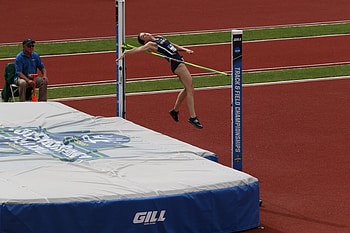 Lucy Corbett, High Jump HD wallpaper