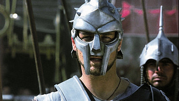 Gladiator legend, Russell Crowe's legacy, Fatal attraction, Epic performances HD wallpaper