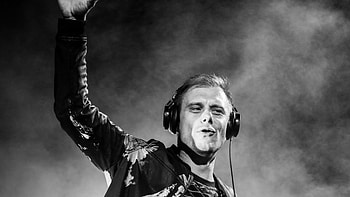 Armin Van Buuren, Electronic music icon, Futuristic soundscapes, Energetic performances HD wallpaper