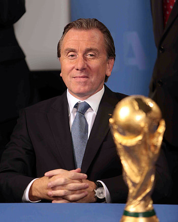 FIFA film, Epic fantasy, Unforgettable experience, Critically acclaimed HD phone wallpaper