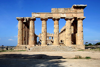 Sicily travel adventure, Saro Di Bartolo's journey, Captivating landscapes, Rich cultural heritage HD wallpaper
