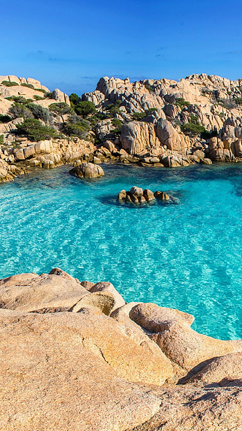 Cala Coticcio view, Caprera Island, Maddalena Archipelago, Windows 10 spotlight HD phone wallpaper