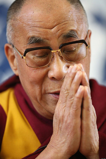 Dalai Lama, Celeb spiritual leader, Peace advocate HD phone wallpaper