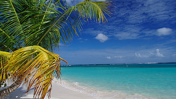 Flamenco beach, Puerto Rico HD wallpaper
