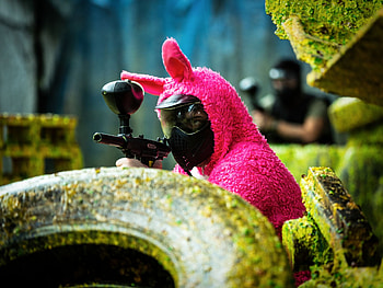 Paintball, Freizeitpark Gelsenkirchen, Thrilling experience, Team spirit HD wallpaper