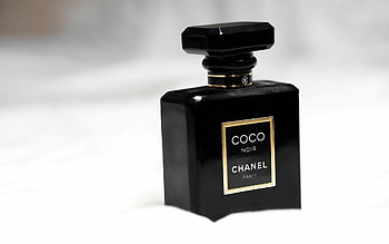 Chanel in , High-definition , Fashionable background, Iconic brand HD wallpaper