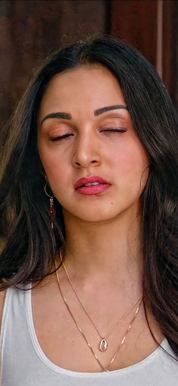 Kiara Advani, nose, lip HD phone wallpaper