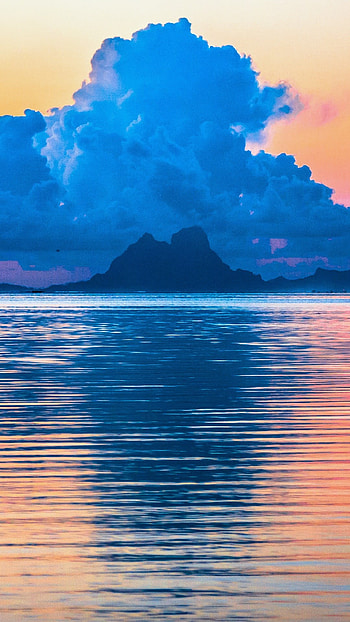 Sunset over Bora Bora, French Polynesia, Windows 10 spotlight , Breathtaking colors HD phone wallpaper