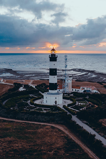 Nature, Sunset, Sea, Building, Horizon, Lighthouse HD phone wallpaper