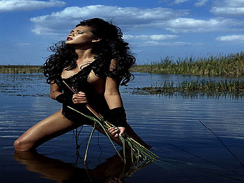WOMAN AND WATER, nature, water, lake, female HD wallpaper