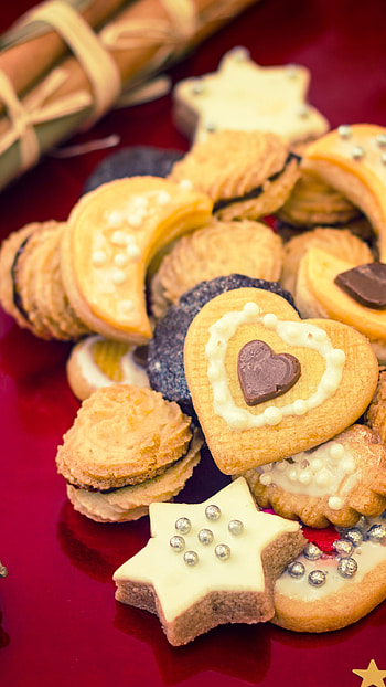 Gourmet biscuit, Irresistible cookie, Tempting food, Deliciousness overloaded HD phone wallpaper