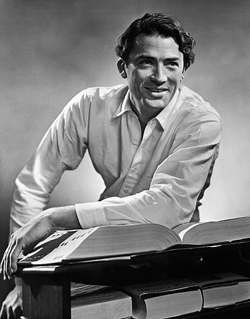 Gregory Peck, Yousuf Karsh's portraits, Iconic actor, Enduring charisma HD phone wallpaper