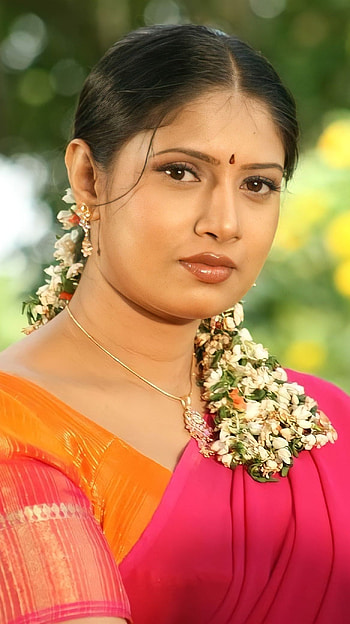 Sanghavi, saree beauty, tamil actress HD phone wallpaper