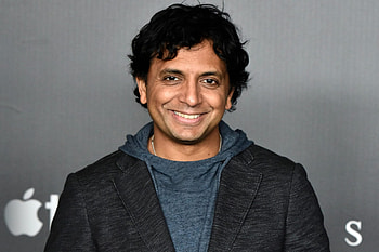 M. Night Shyamalan, New movie title poster HD wallpaper